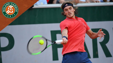 引人注目的 引人注目的